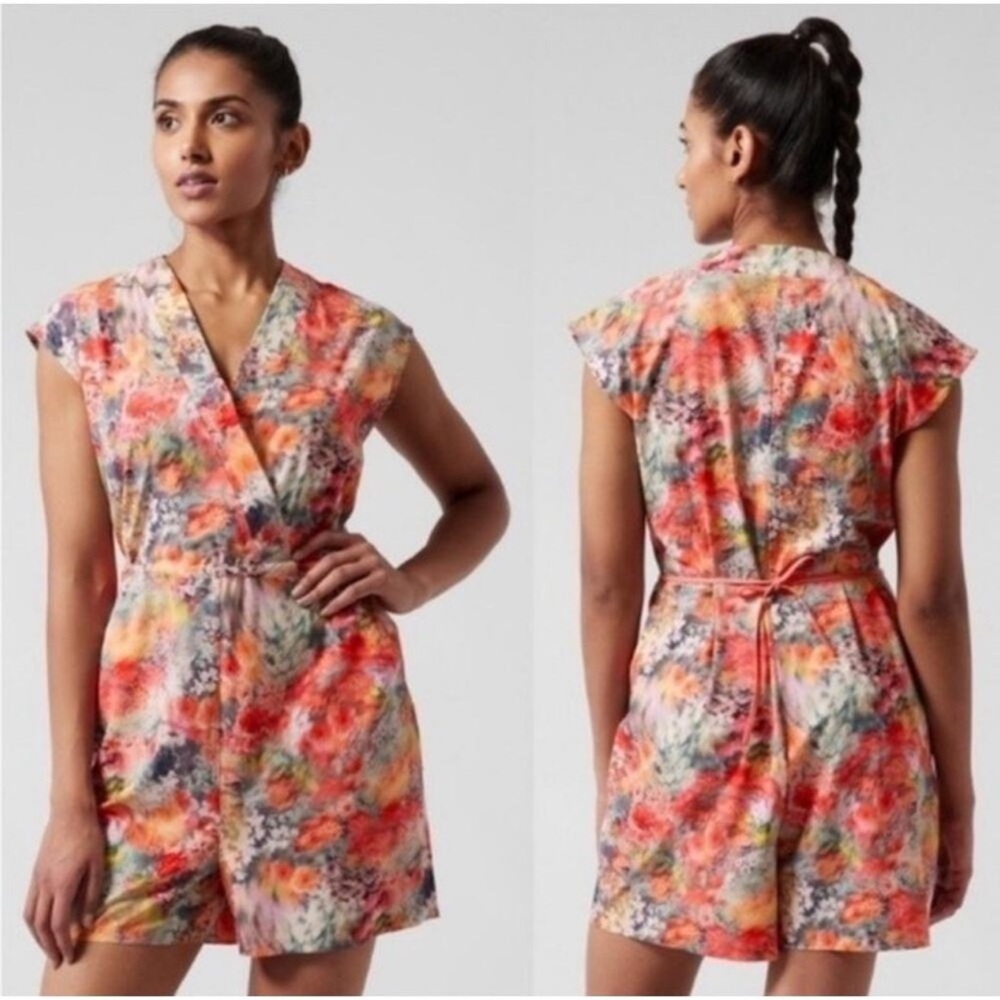 Athleta Marlow Romper Renewed Bloom Pink Floral Attached Waist Tie